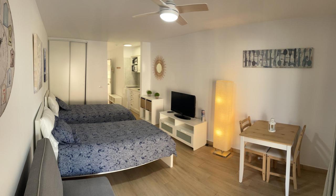 Castle Harbour Los Cristianos Beautiful Studio With Pool View Exterior photo
